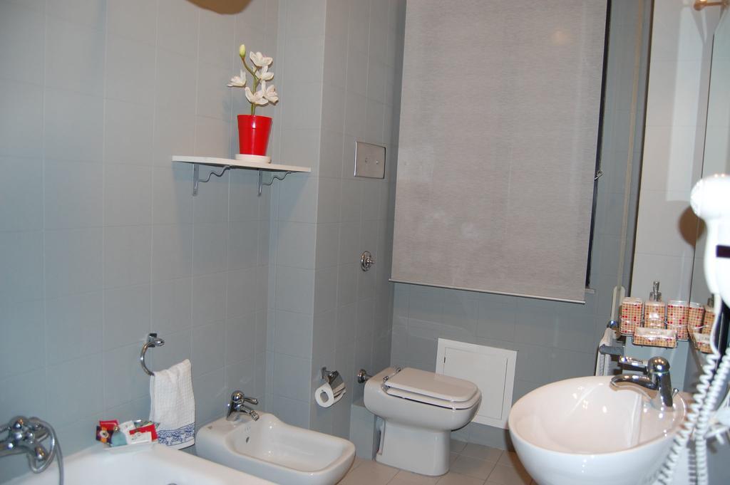 B&B Strasburgo Palermo Eksteriør billede